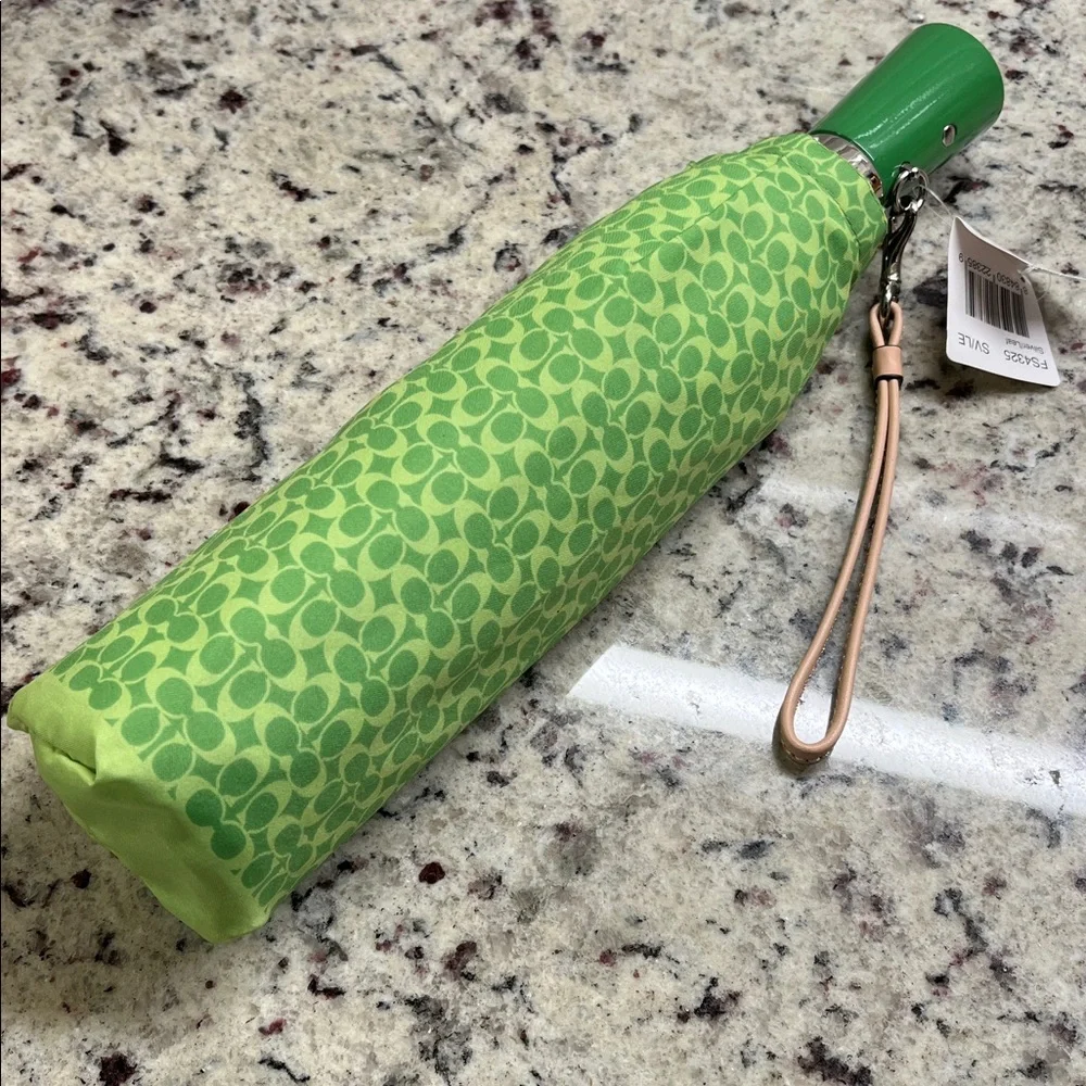 Coach Signature Umbrella NWT - Picture 6 of 7